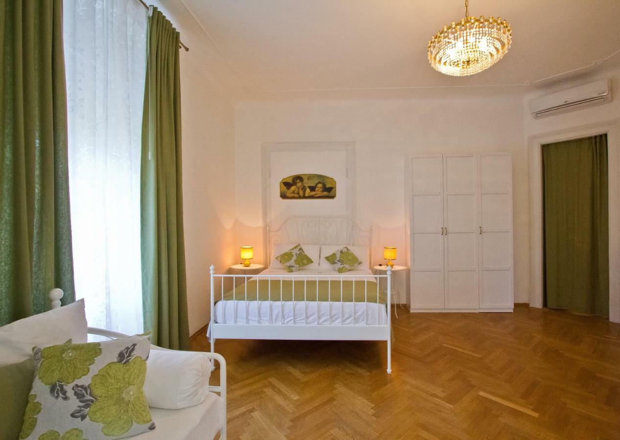 Golden Rooms Bed & Breakfast Trieste Extérieur photo