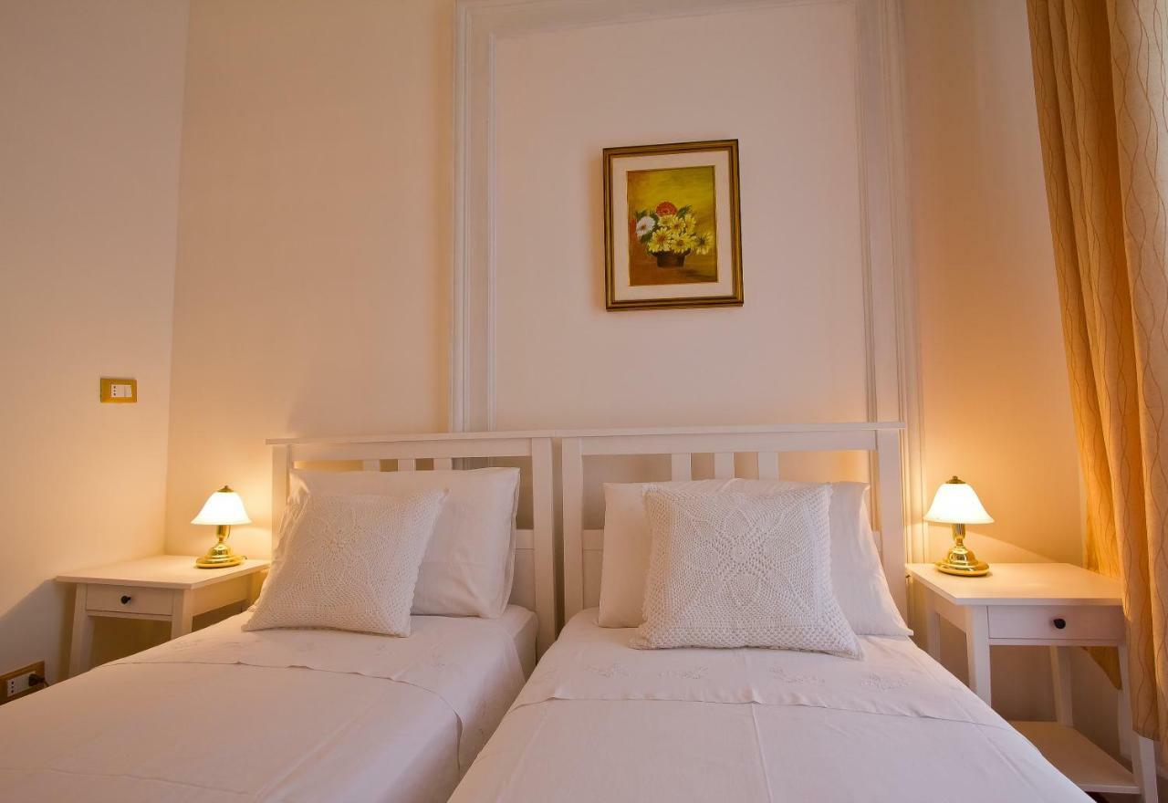 Golden Rooms Bed & Breakfast Trieste Extérieur photo