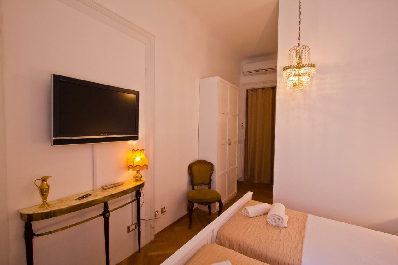 Golden Rooms Bed & Breakfast Trieste Extérieur photo